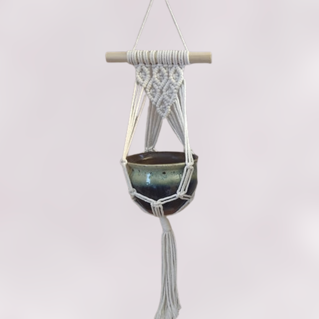 Percha de macramé con maceta incluida